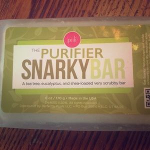 Perfectly Posh snarky bar